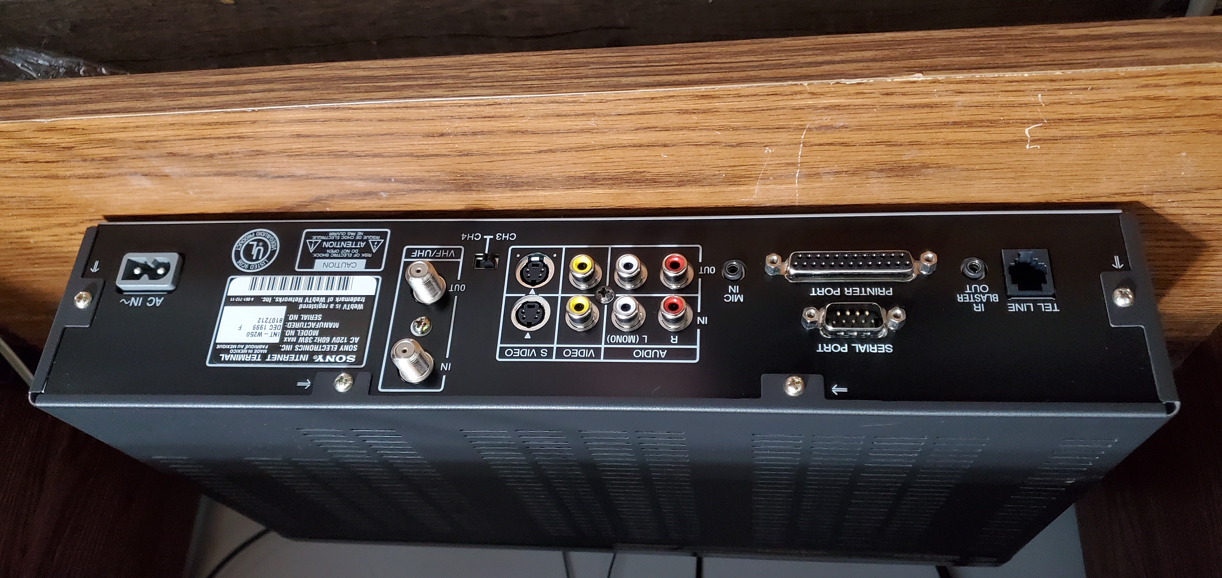 File:W250-unit-back.jpg